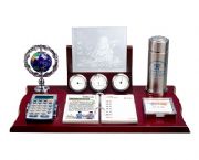 高檔紅木（亞光）臺歷