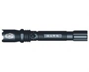 警用強(qiáng)光手電筒