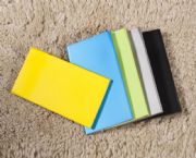 全球超薄移動電源